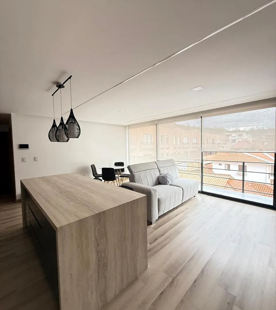 Impresionante Suite Doble A Estrenar En Cuenca